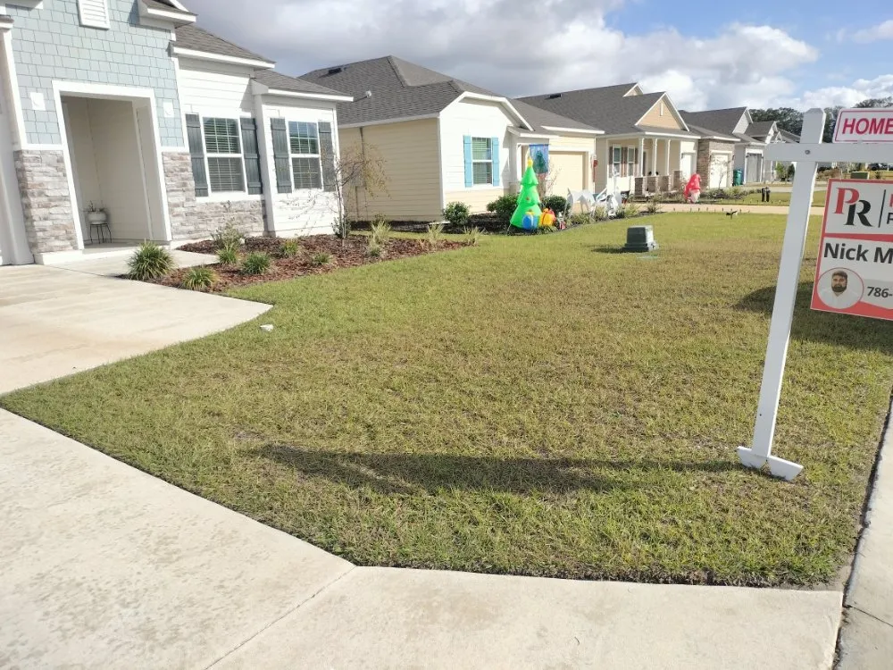 Expert lawn mowing service experts serving Gainesville, FL - DC Lawn Service, Landscaping, Pressure Washing