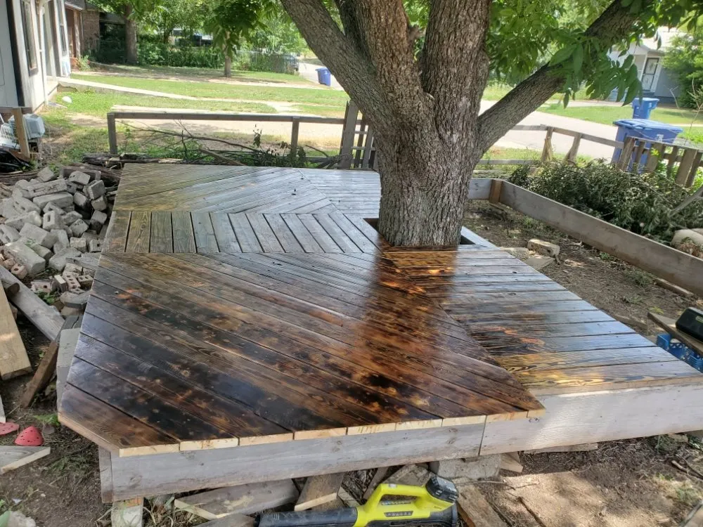 Custom outdoor landscaping in Brownwood, TX by DCC