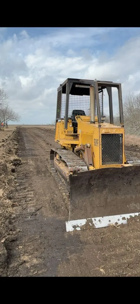 Local garden landscaping for beautiful yards in Beeville, TX by DCD Service