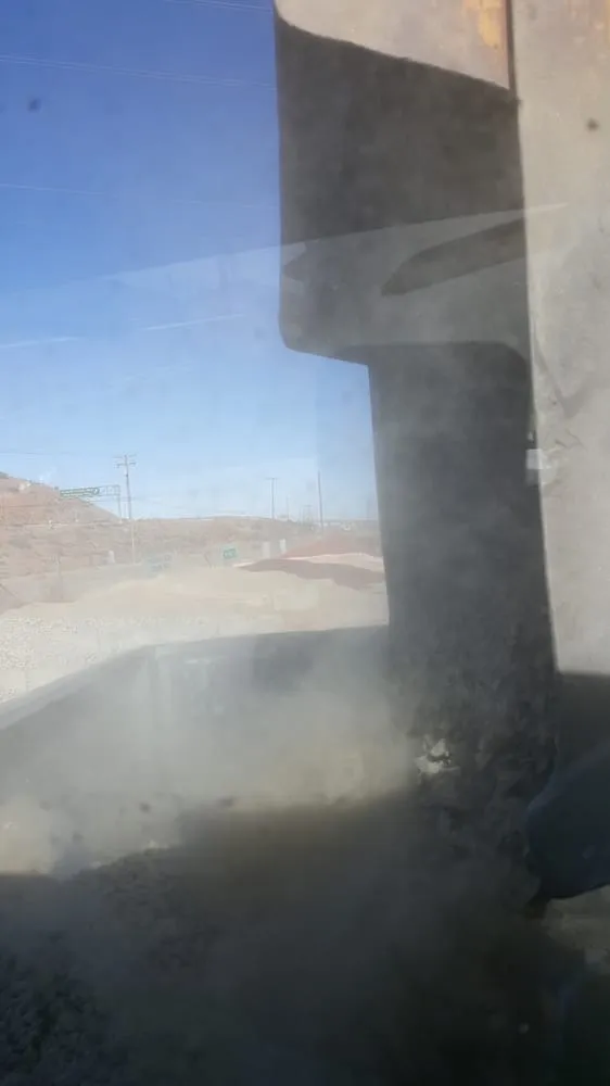 Professional garden landscaping in Palmdale, CA by Dcf Soils