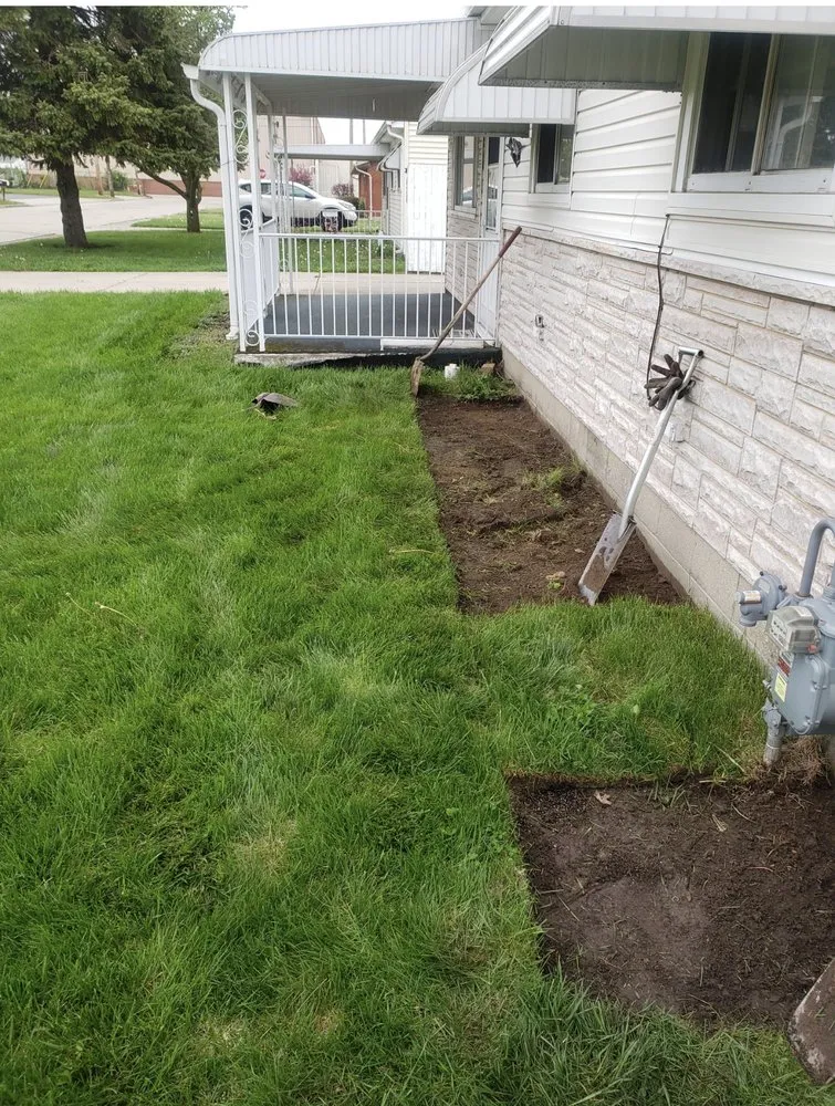 Affordable lawn mowing service experts serving Huber Heights, OH - DCN Landscaping & Hardscape