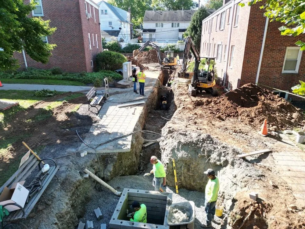 Reliable lawn care service for year-round maintenance across Metuchen, NJ - DCR Companies