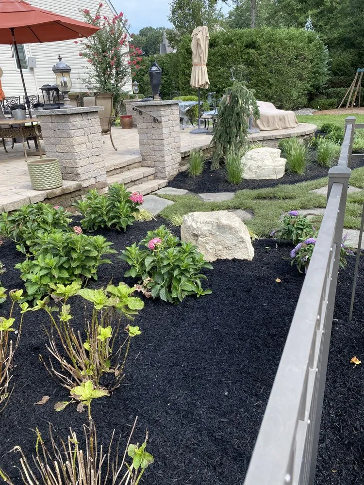 Professional lawn care service in Metuchen, NJ - DCR Companies