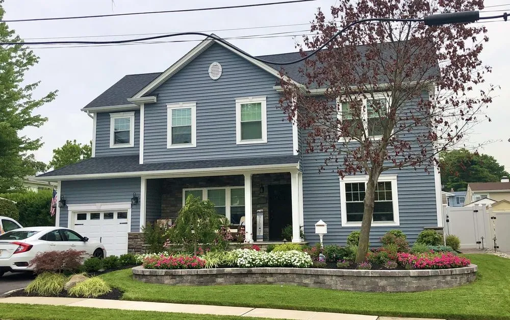 Professional yard cleanup service in Metuchen, NJ - DCR Companies