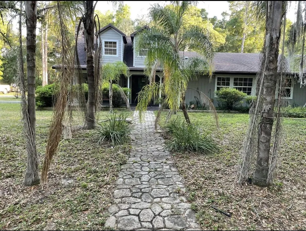 Top-rated yard cleanup service in Dade City, FL by Dcr Kutz
