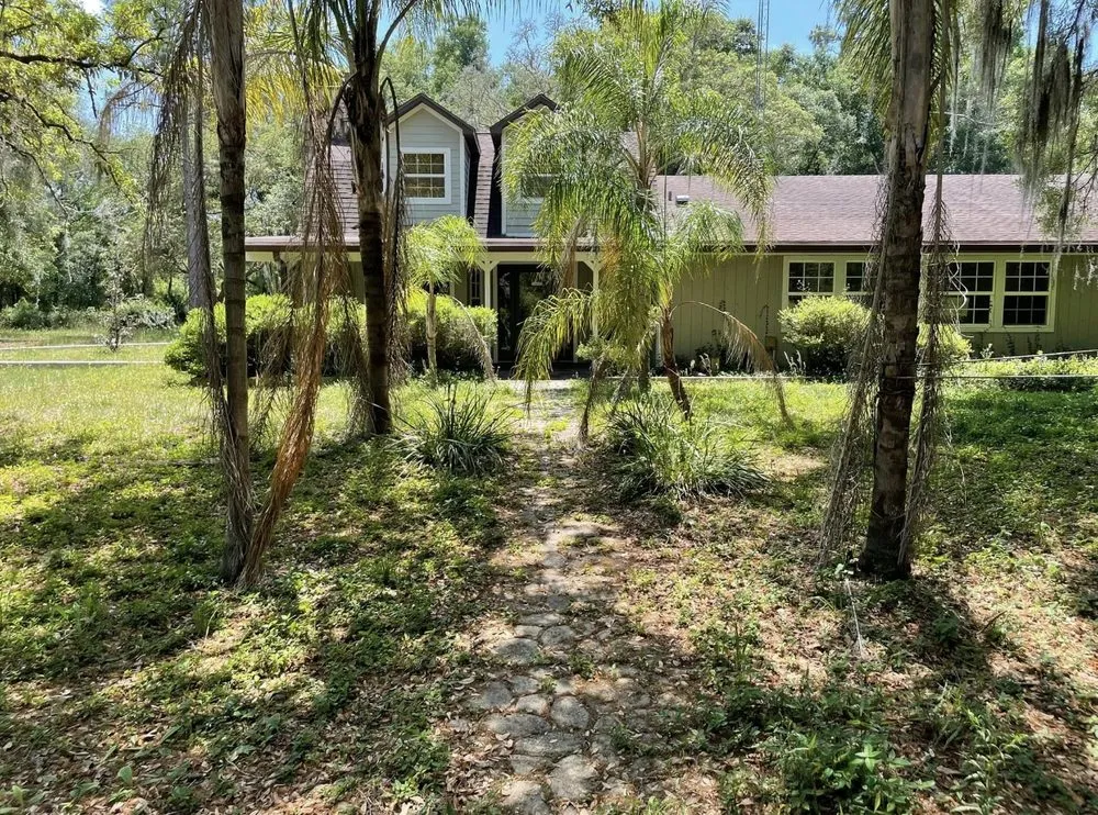 Local garden landscaping in Dade City, FL by Dcr Kutz