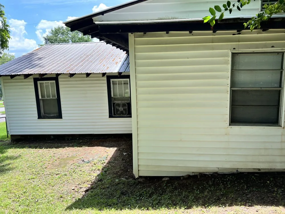 Affordable landscape design for year-round maintenance in Gadsden, AL by D.C.W Pressure Washing & Lawncare