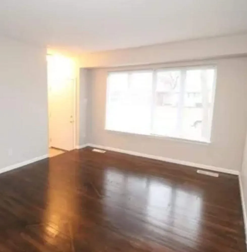 Local yard maintenance in Westland, MI by D&D Bros