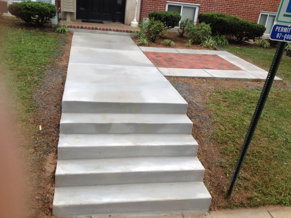 Reliable yard cleanup service for outdoor upgrades across Hyattsville, MD - D&D Construction & Landscaping