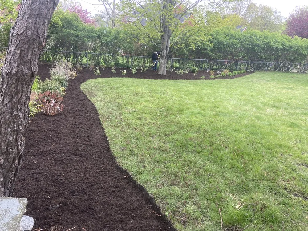 Affordable garden landscaping with custom design across Woburn, MA - DD Elite Landscaping