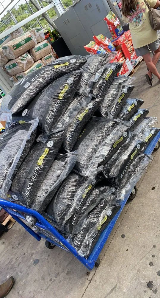 Expert lawn mowing service for beautiful yards across Union, SC - D&D Landscaping and Lawn Care