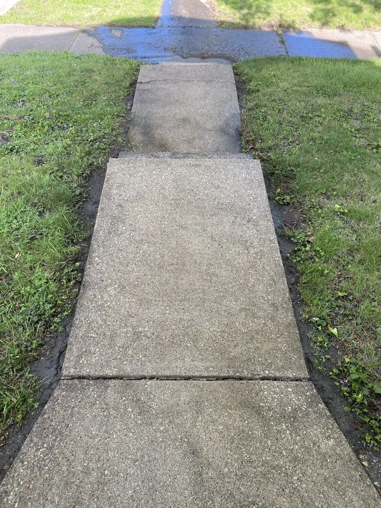 Affordable residential landscaping experts serving Springfield, IL - DD Landscaping