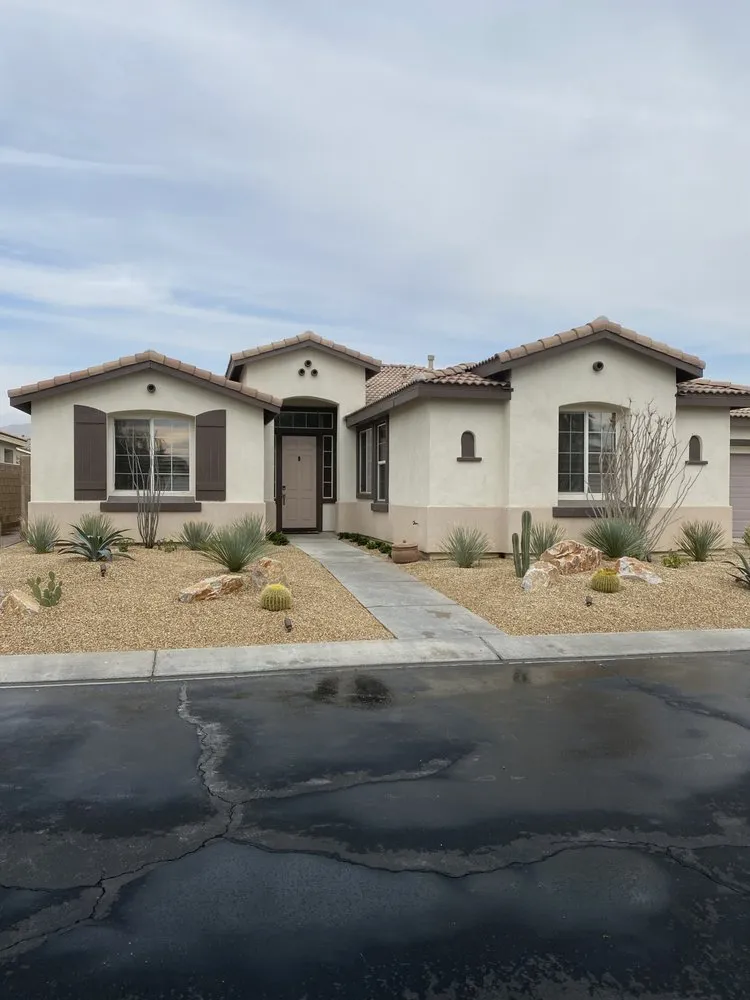 Custom landscape design in Thousand Palms, CA by DD Landscaping