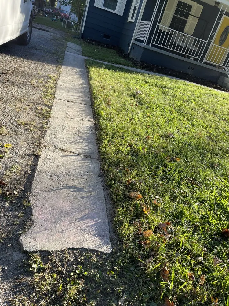 Custom lawn mowing service experts serving LaFollette, TN - D&D Lawn Care & More