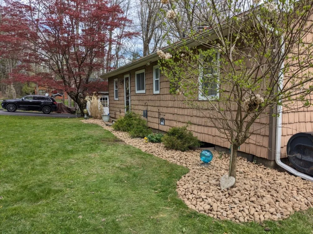 Custom yard maintenance experts serving Barryville, NY - D&D Lawn Care