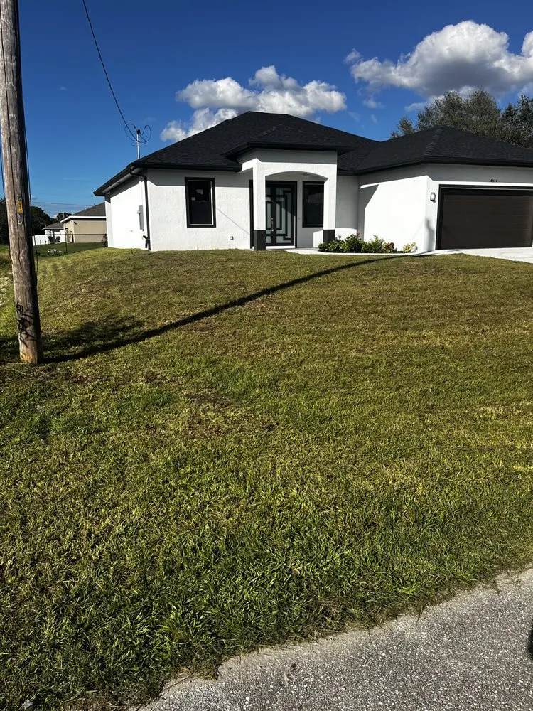 Trusted residential landscaping with custom design in Fort Myers, FL by D&D Lawn Service