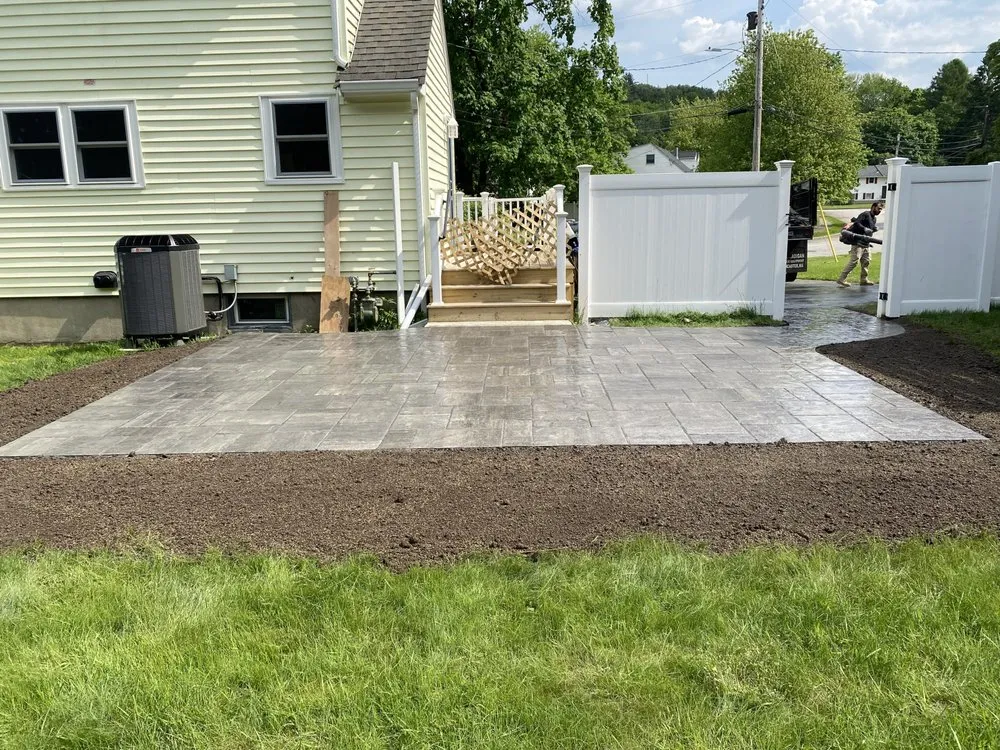 Top-rated lawn mowing service near you in Grafton, MA by D&D Mulch and Landscape