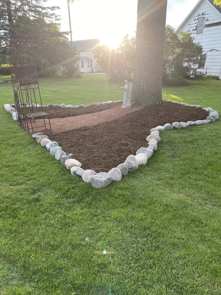 Custom landscape installation experts serving Sheboygan Falls, WI - D&D Outdoor Services