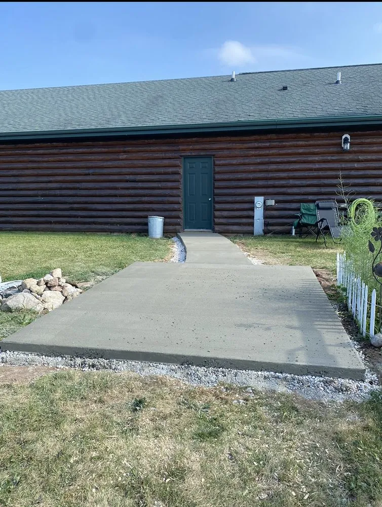 Affordable lawn care service for beautiful yards across Sheboygan Falls, WI - D&D Outdoor Services