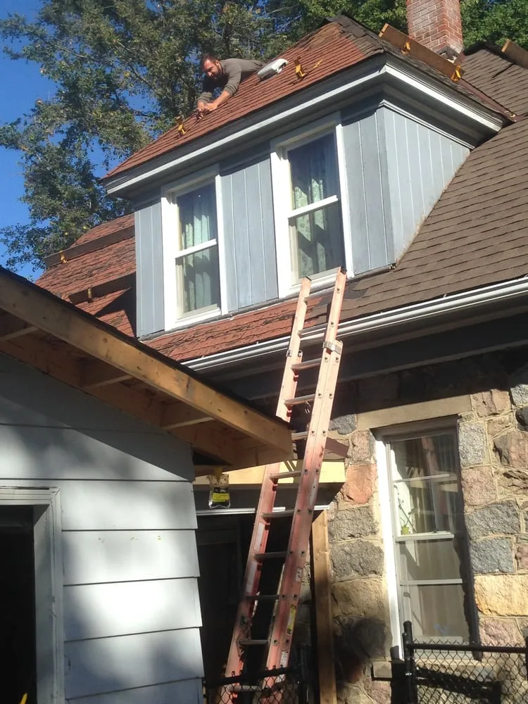 Expert yard maintenance with custom design across East Troy, WI - D&D Services