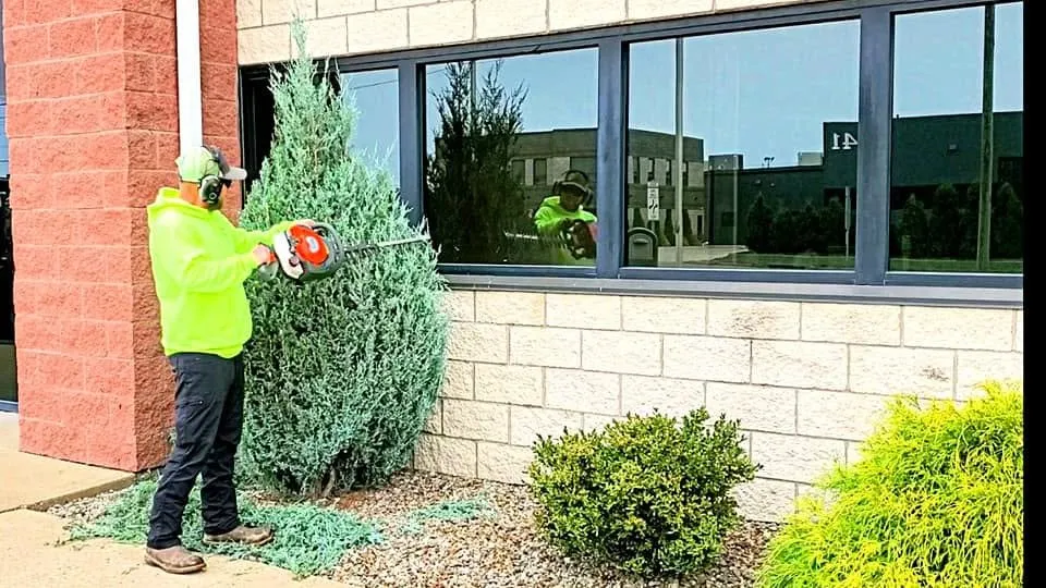 Local landscape installation experts serving Moss Point, MS - DD214 Lawn Care