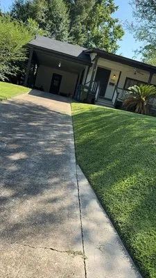 DD214 Lawn Care Logo