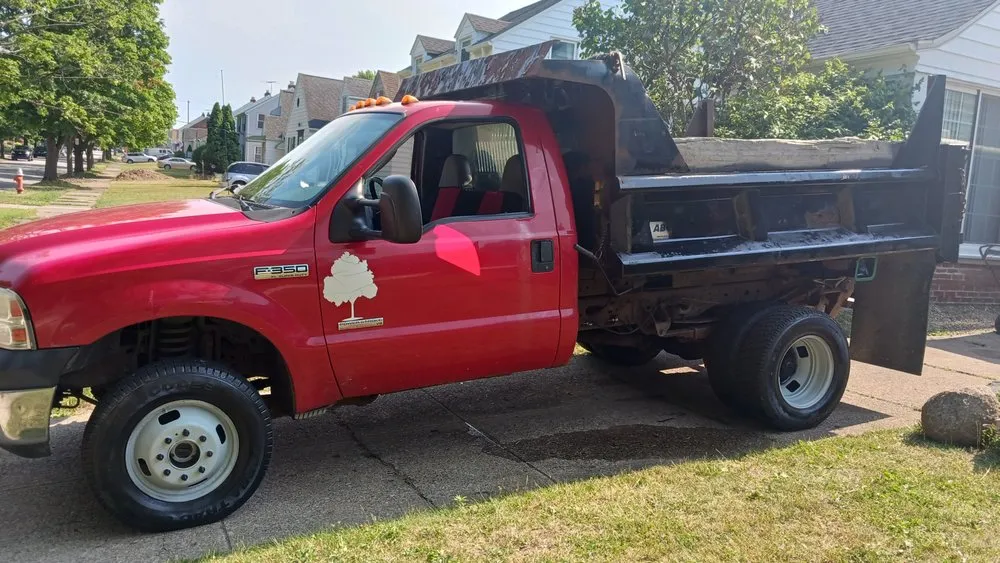 Expert yard maintenance with custom design across Cleveland, OH - DDC Landscaping