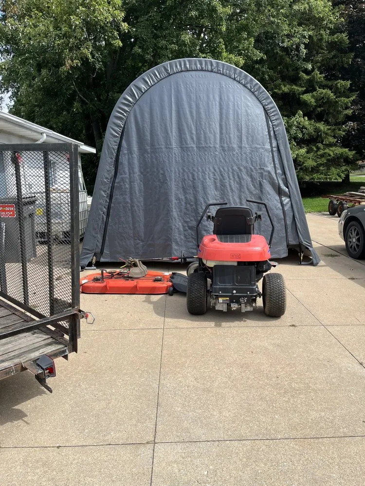 Expert garden landscaping in Grand Rapids, MI by DDJ Maintenance