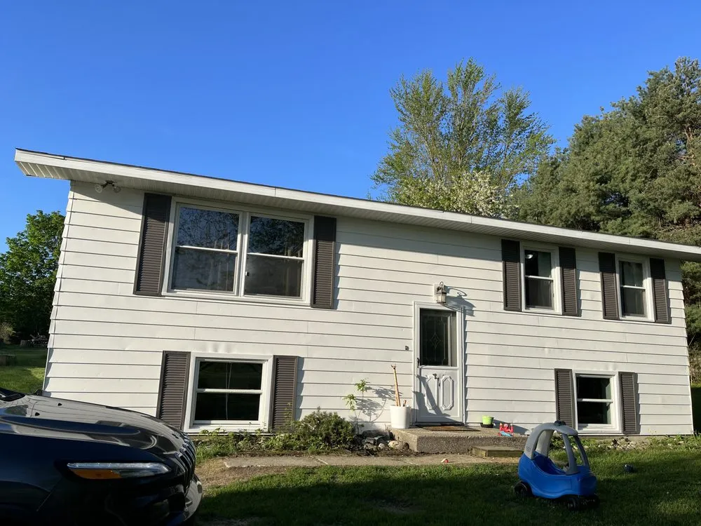 Affordable lawn mowing service for homes in Grand Rapids, MI by DDJ Maintenance