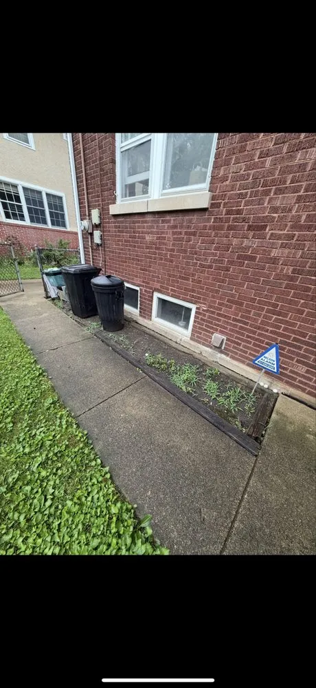 Expert yard cleanup service for homes across Huntley, IL - DDR Outdoor Services