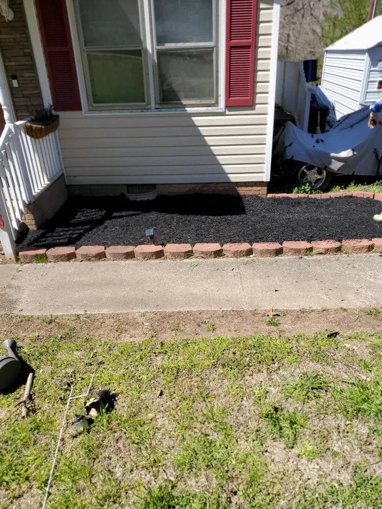 Trusted lawn mowing service experts serving Duncan, SC - D&Ds Landscaping