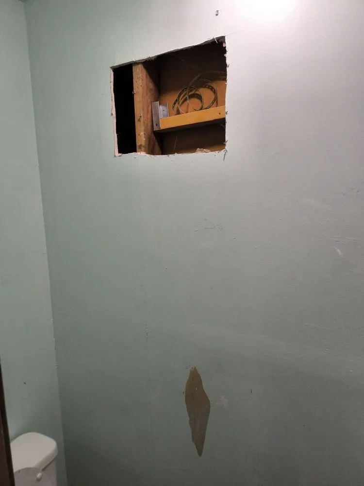 Top-rated landscaping services near you in Norwich, CT by D&E Home Improvements