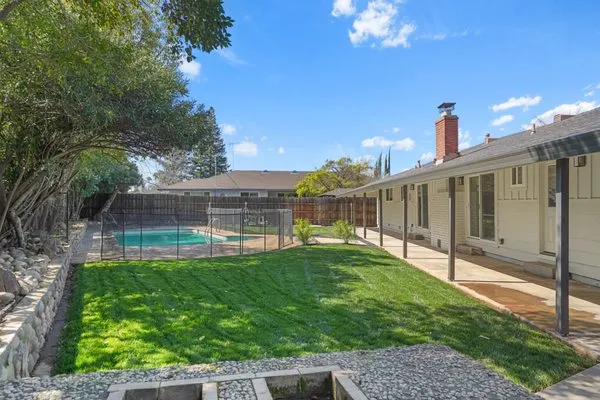 De la Cruz Bernal Landscaping Logo