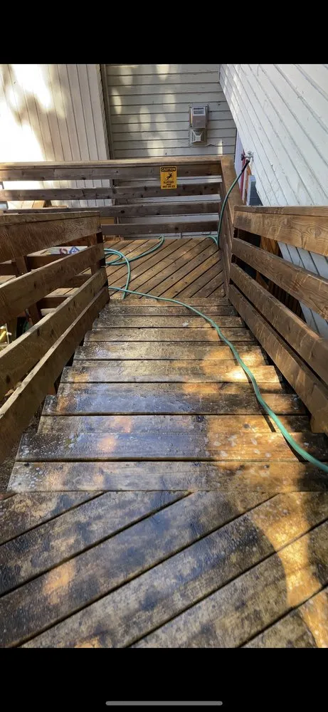 Local lawn mowing service in Salem, OR - De La Cruz Construction & Lawn Care LLC