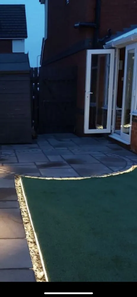 Local residential landscaping experts serving Corona, CA - De La Torre Solutions