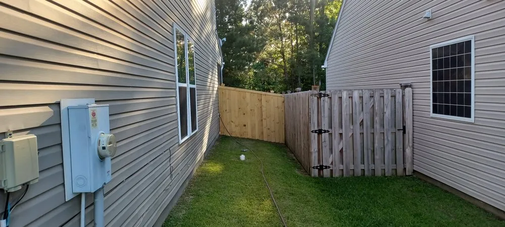 Professional lawn mowing service in Goose Creek, SC - D&E Landscapes