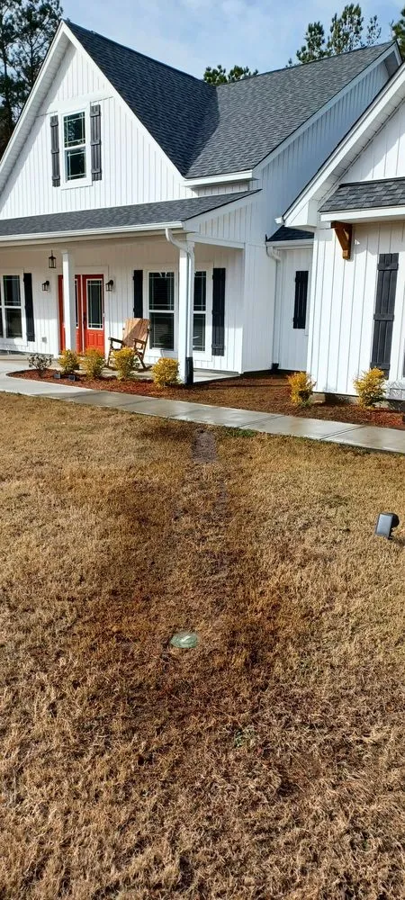 Affordable landscaping services in Goose Creek, SC by D&E Landscapes