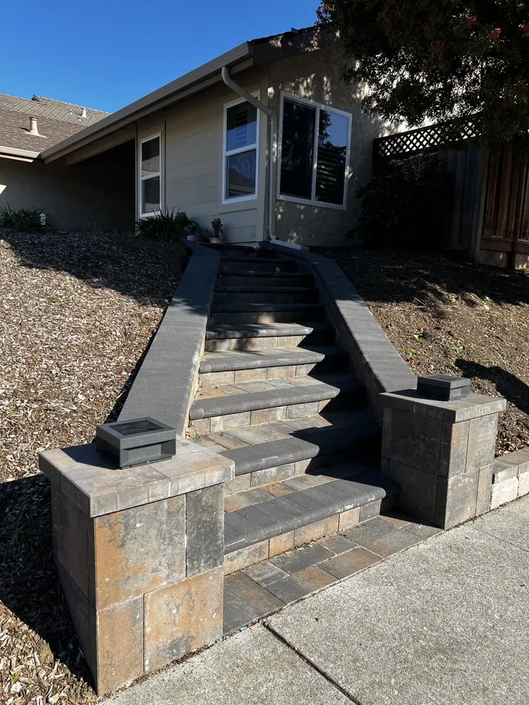 Affordable landscape installation for residential properties in Gilroy, CA by D&E Landscaping and Concrete