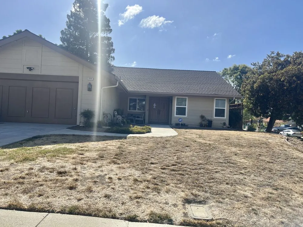 Top-rated garden landscaping in Gilroy, CA by D&E Landscaping and Concrete