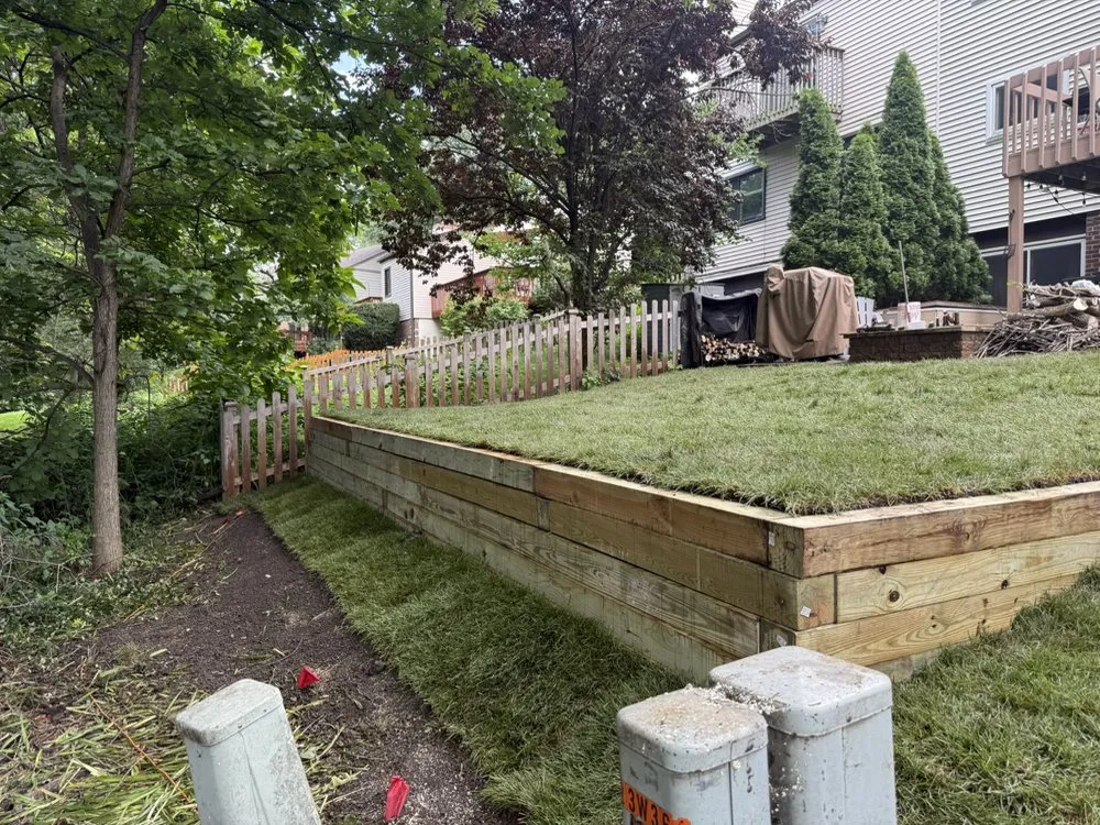 Affordable outdoor landscaping in Aurora, IL - D&E Landscaping