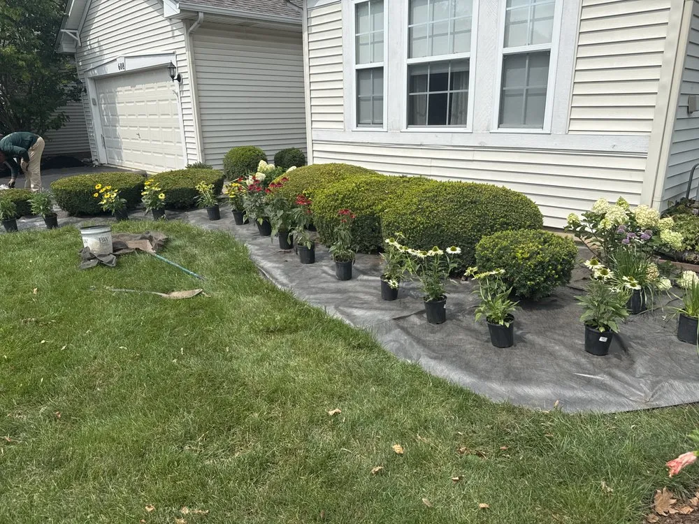 Professional landscape installation experts serving Aurora, IL - D&E Landscaping