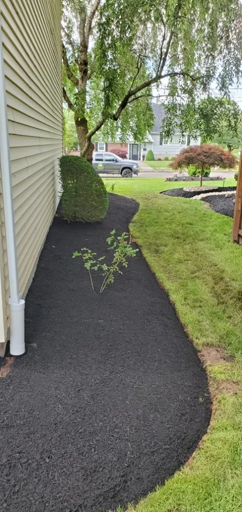 Professional landscaping services experts serving Somerville, NJ - D&E Landscaping