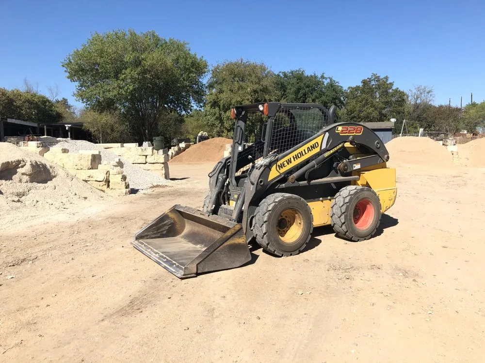 Expert landscaping services experts serving Manor, TX - De Lara Landscaping