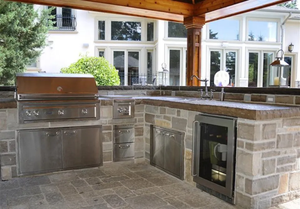 Top-rated residential landscaping for homes in Covington, LA by De León & Company