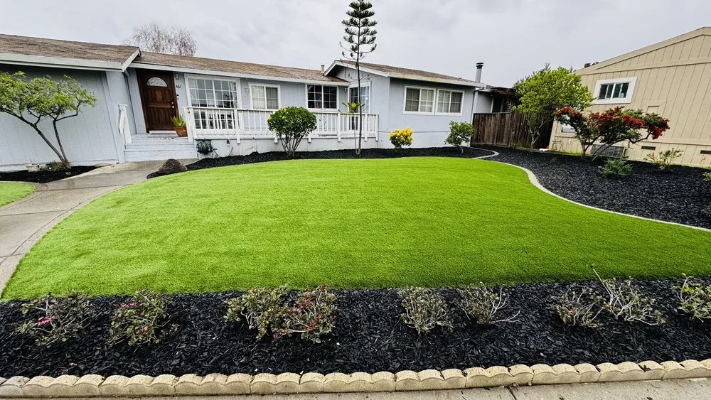 Reliable garden landscaping for beautiful yards in East Palo Alto, CA by De Leon Landscaping Creations