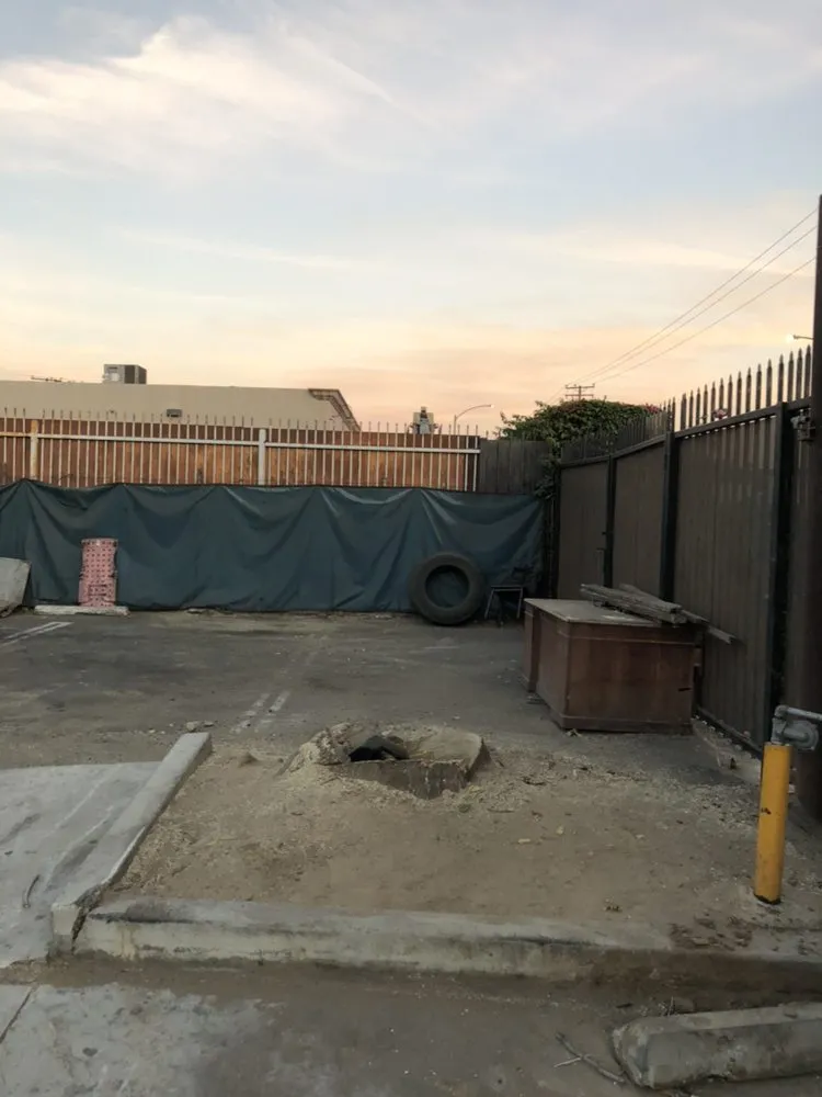 Expert residential landscaping in Long Beach, CA by De Leon tree and landscape