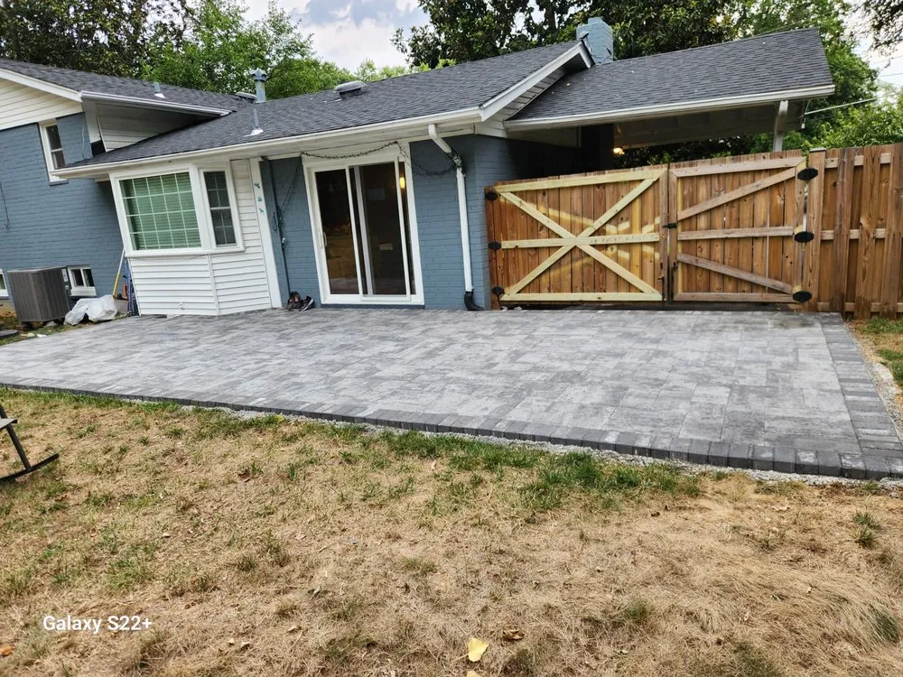 Expert landscaping services near you in Springfield, VA by De Leon's Landscape