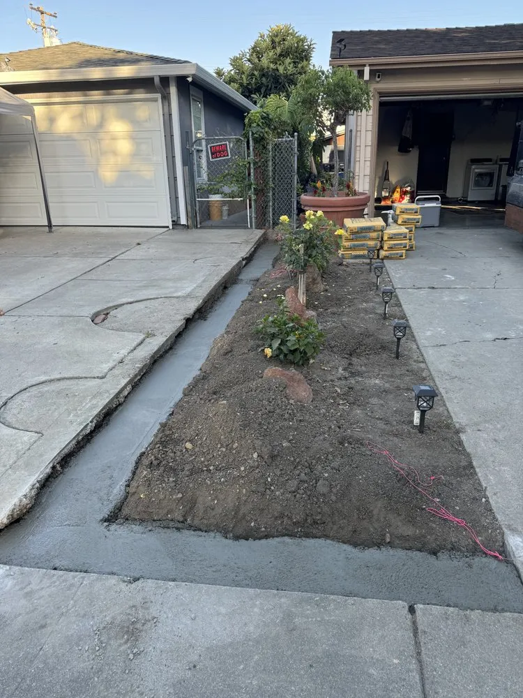Local landscaping services experts serving San Jose, CA - De Luna Landscaping