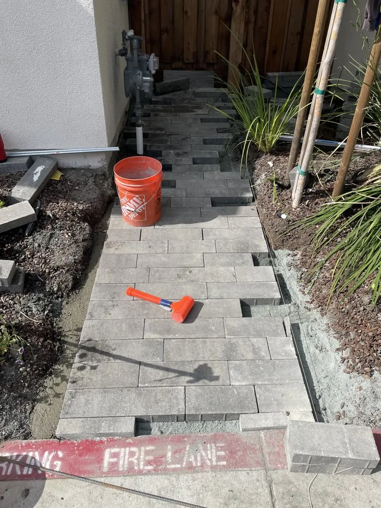 Top-rated residential landscaping in San Jose, CA by De Luna Landscaping