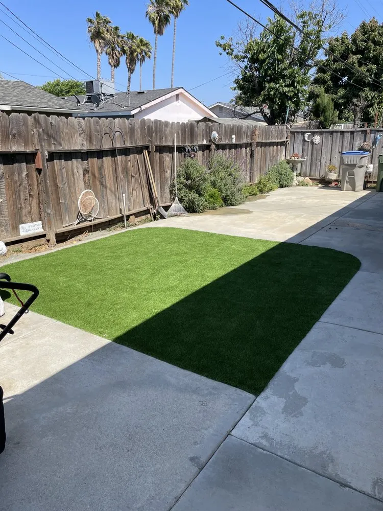 Professional garden landscaping with custom design across San Jose, CA - De Luna Landscaping